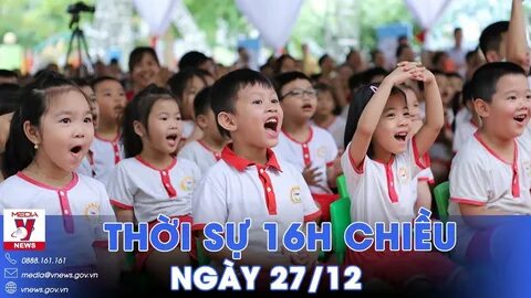 Cầu thủ Man Utd lột áo hậu vệ Chelsea
